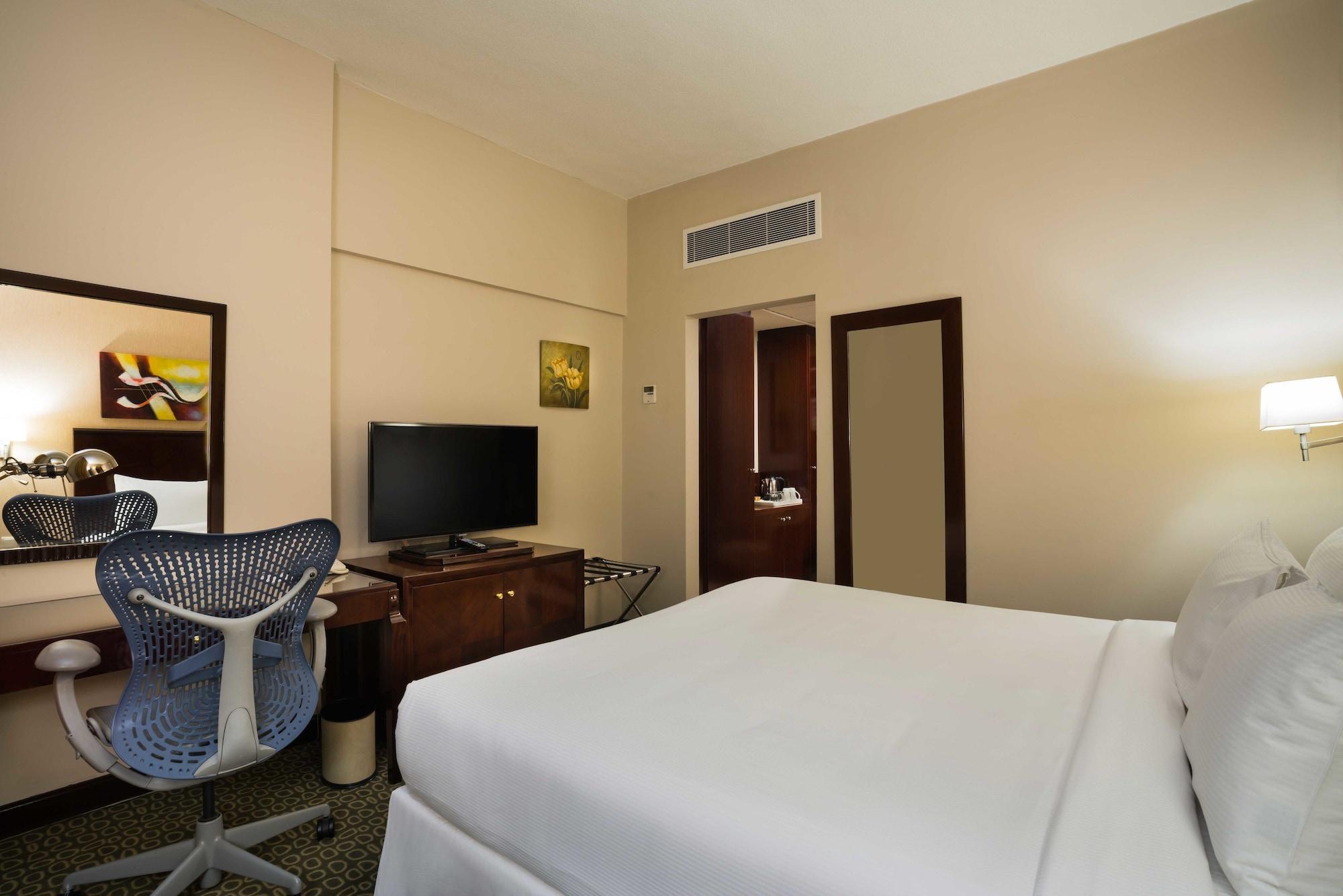 Hilton Garden Inn Riyadh Olaya מראה חיצוני תמונה