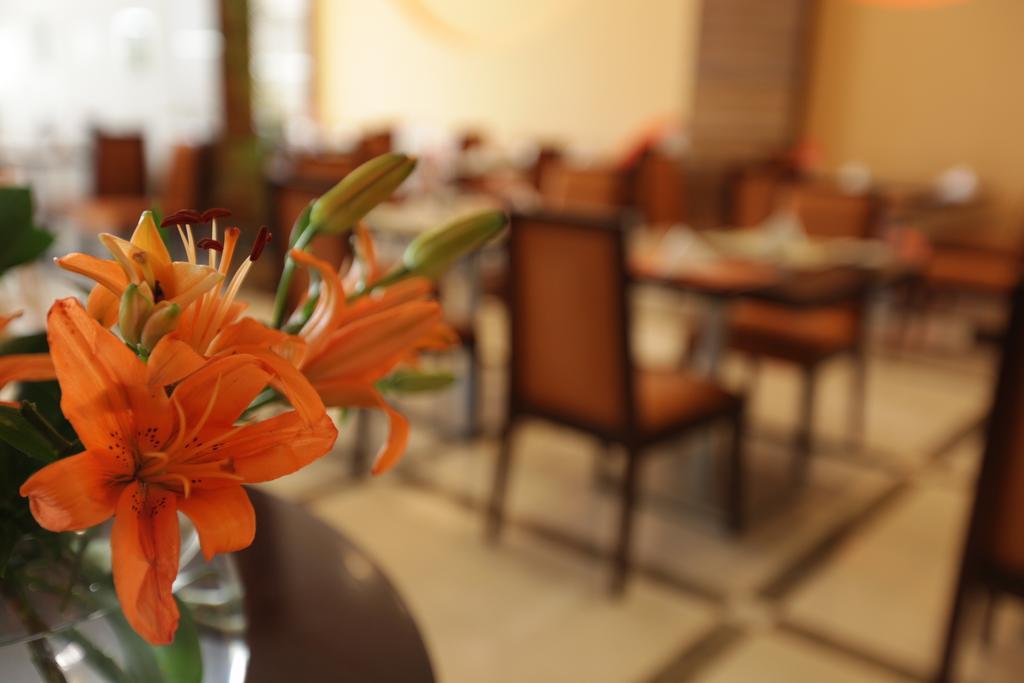 Hilton Garden Inn Riyadh Olaya מראה חיצוני תמונה