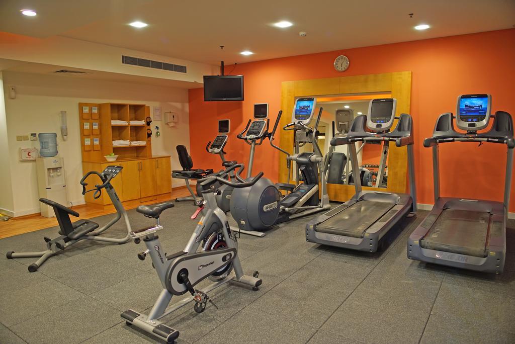 Hilton Garden Inn Riyadh Olaya מראה חיצוני תמונה